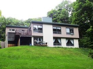 1193 Taughannock Blvd, Ithaca, NY 14850