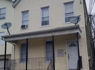 319 Bond St, Elizabeth, NJ 07206