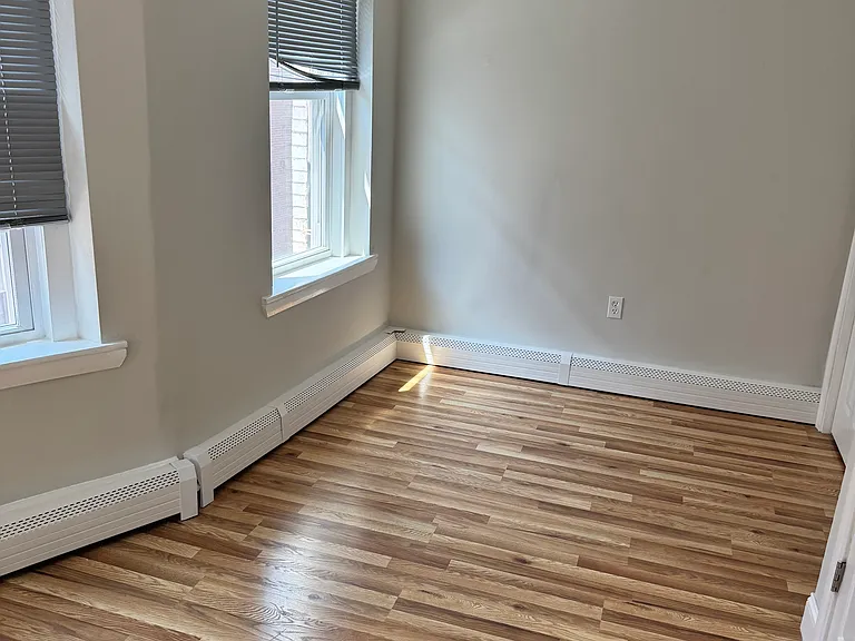 21 Sheafe St #8 — Photo 20