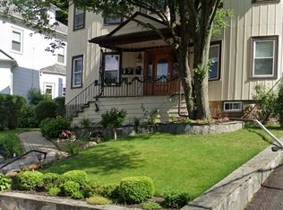 3 Rozella St FLOOR 3, Dorchester, MA 02122