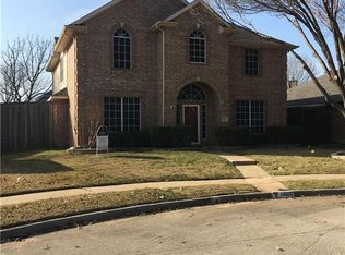 1600 Nightingale Dr, Lewisville, TX 75077