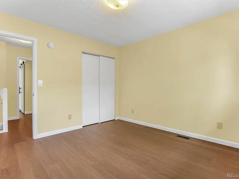 8913 E Chenango Ave — Photo 25