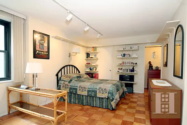 Sold by Halstead Real Estate | media 14