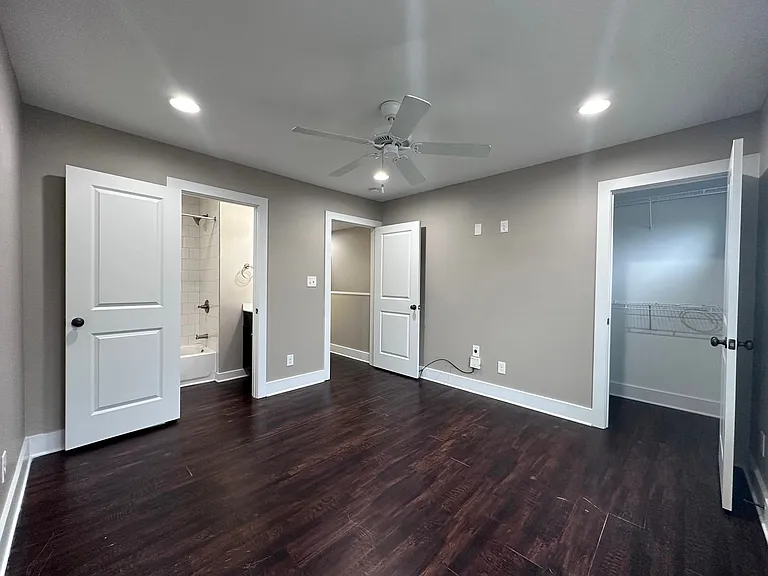 425 Sutherland View Way — Photo 26