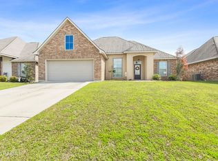134 Maddox Jude Dr, Maurice, LA 70555
