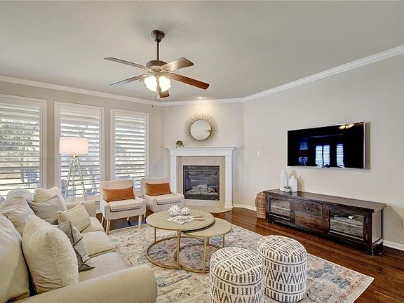 3rd image of 11908 Quassia Dr
