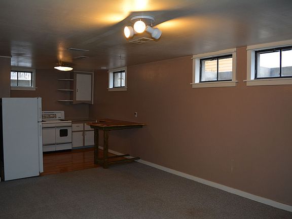 2nd image of 145 W Sussex Ave