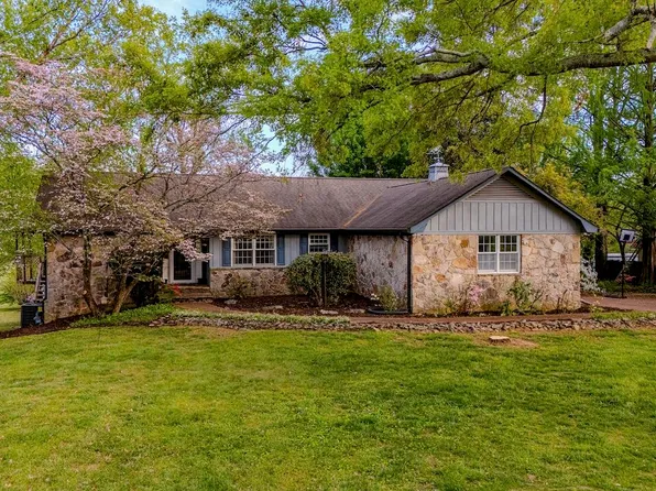 2410 Inverness Dr NW, Cleveland, TN 37312