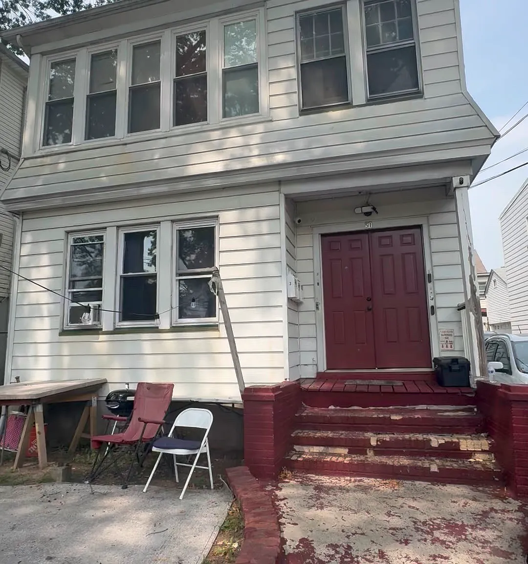 4 bed, 1500 sqft, $2,800 — Photo 2