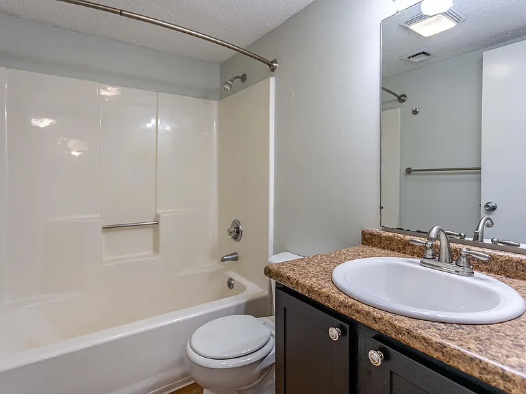 BATH WITH SHOWER