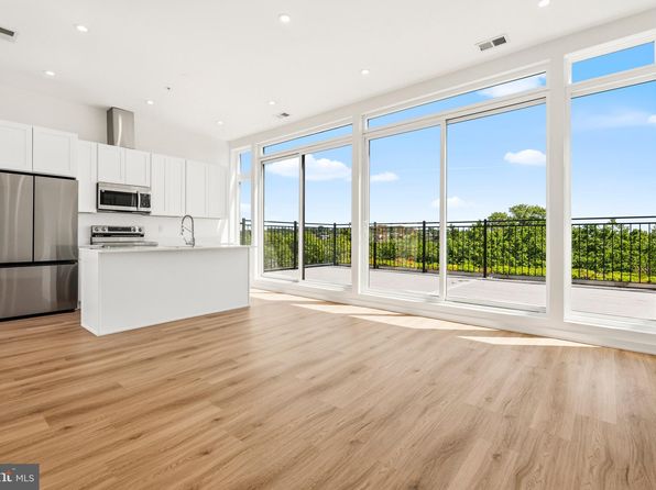 710 Kennedy St NW #30