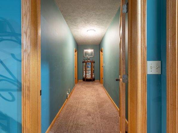 10378 Rock Creek Rd, Pittsburg, IL 62974