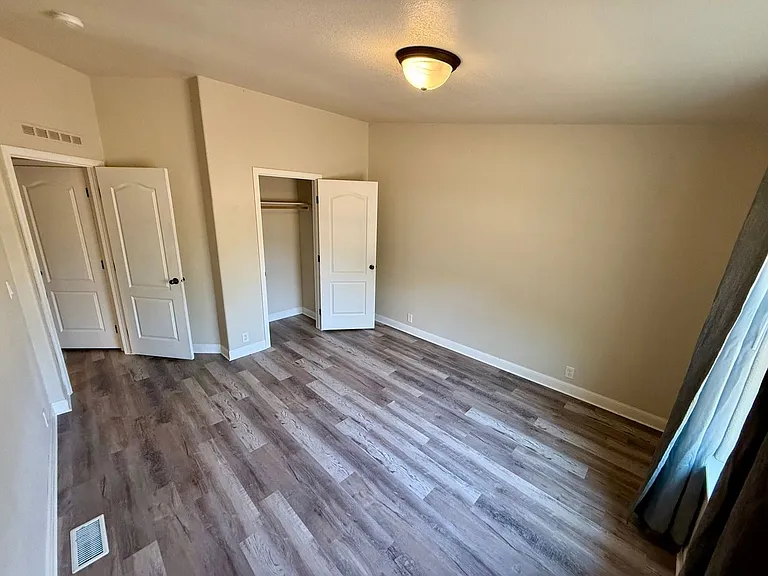 20324 Clearwater Dr — Photo 23