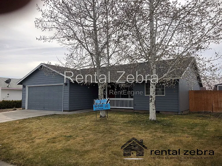 2279 NE Cherry Loop — Photo 20