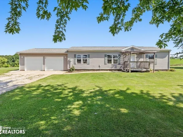 1195 Forest Home Rd, Montezuma, IA 50171