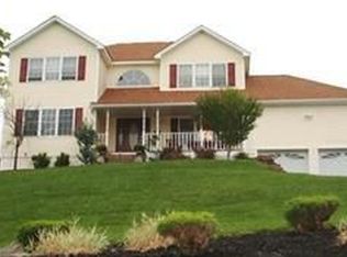 7 Derose Ln, Chester, NY 10918