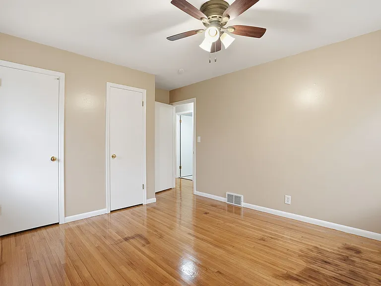 8954 York Rd — Photo 20
