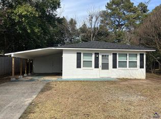 116 Vickie Dr, Warner Robins, GA 31093