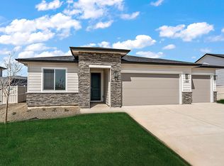 1382 White Clfs, Middleton, ID 83644