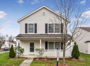 1856 Village Ridge Ln, Columbus, OH 43219