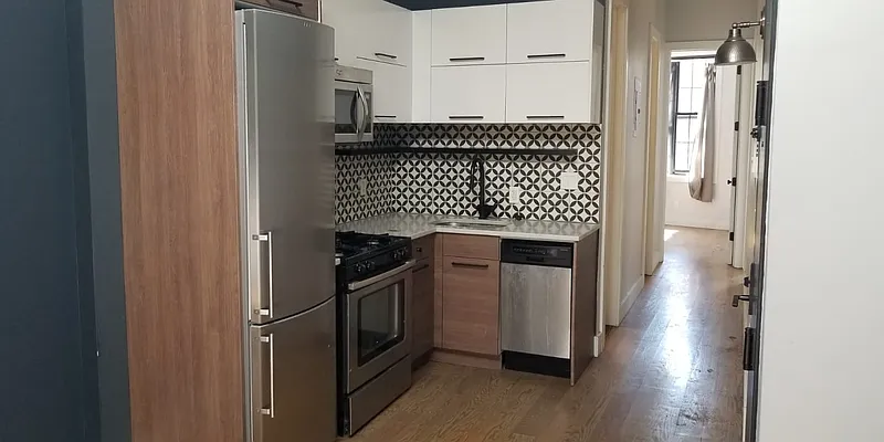 Rented by Ishimbayev Inc | media 14