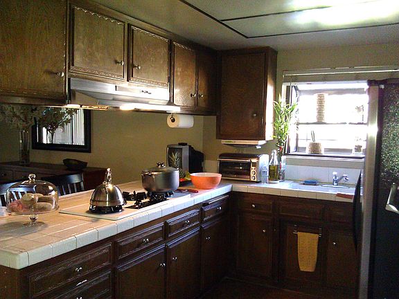 3rd image of 14430 Marwood St