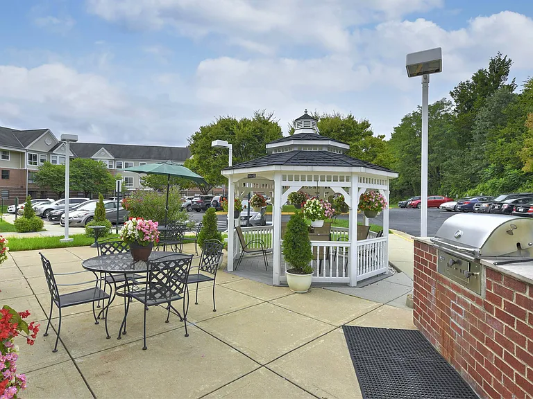 Cascades Village (55+) — Photo 23