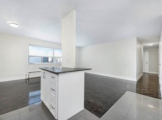 6 Auburndale Court, Toronto, ON M9W 3V1