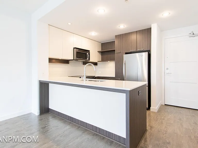 608 Como Lake Ave #316 — Photo 3