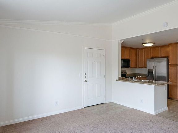 4th image of 1995 Las Colinas Cir Unit 304