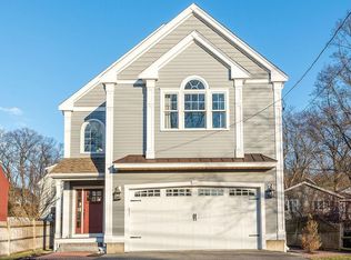 48 School St, Lexington, MA 02420