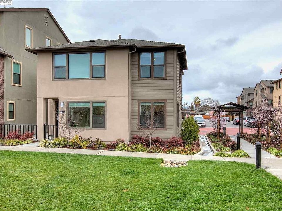 1st image of 2102 Jubilee Dr