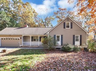 49 Duclos Dr, Agawam, MA 01001