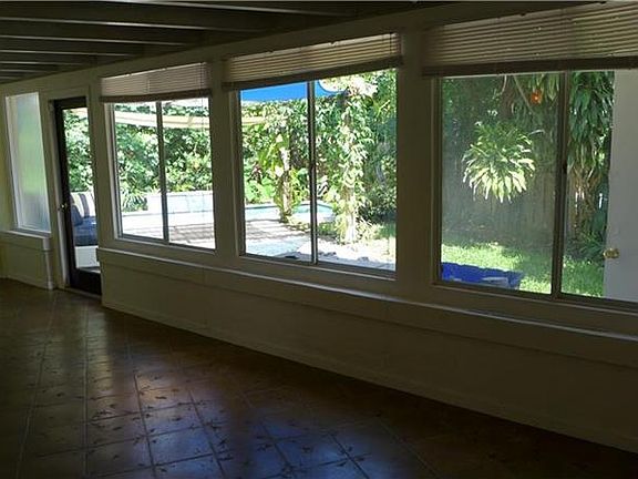 3rd image of 634 NE 16th Ave