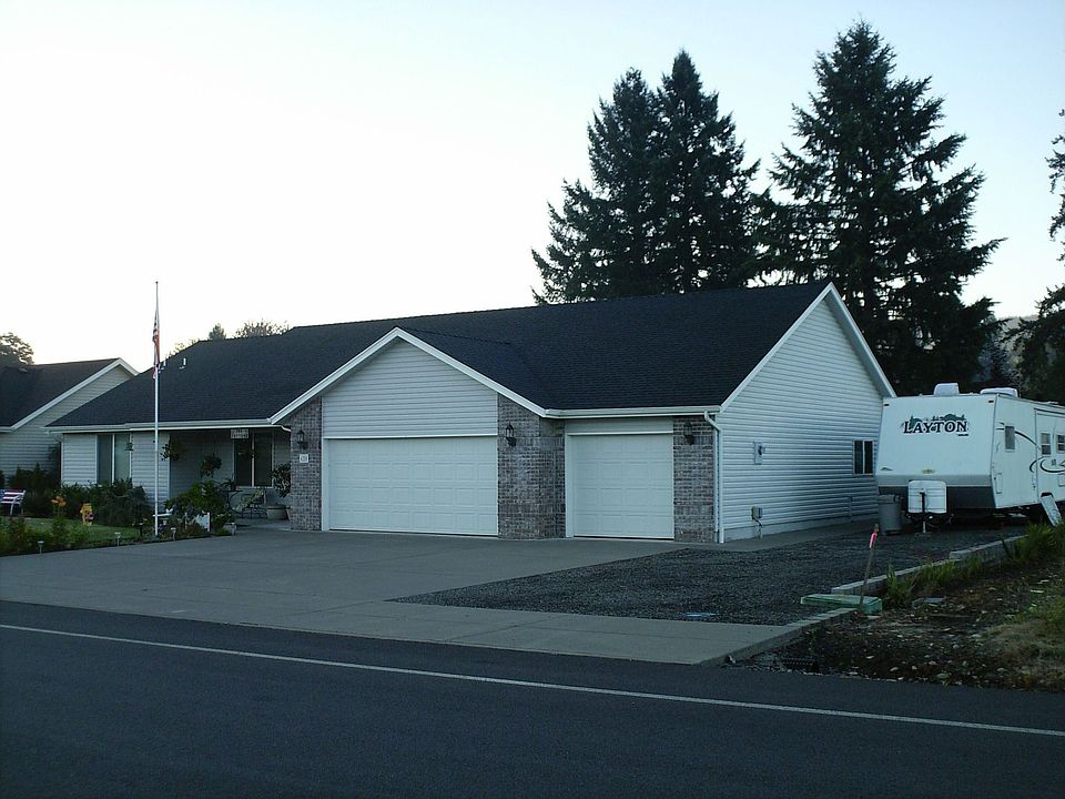 Front of house , RV parking