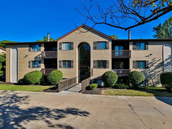2050 Woodtrail Dr APT 49, Fairfield, OH 45014