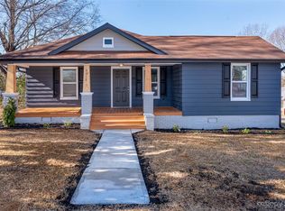 2215 Summit Ave, Kannapolis, NC 28081