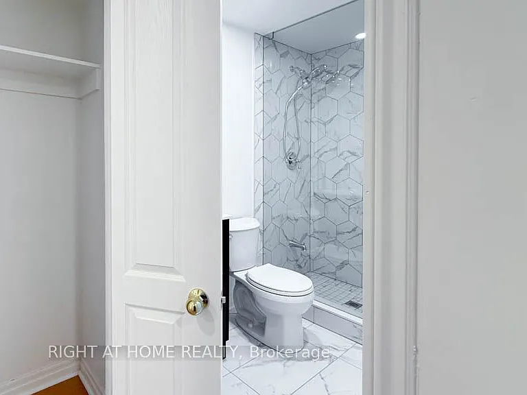 35 Echoridge Dr #BASEMENT — Photo 19