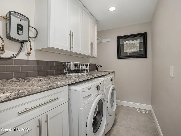 115 S Indian Cir — Photo 20