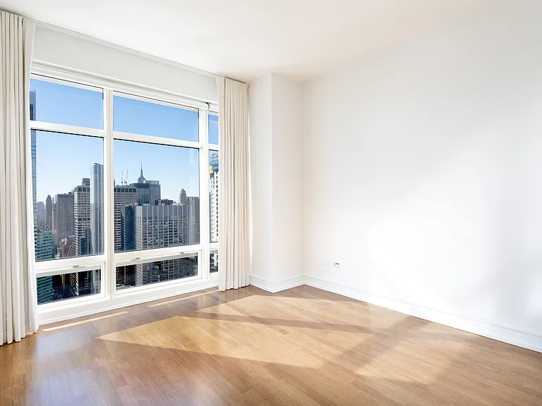 151 E 58th St #38D — Photo 7