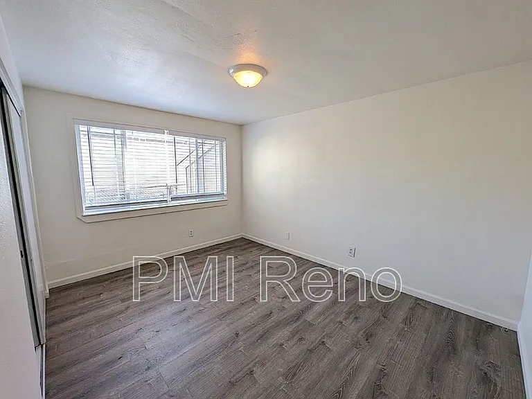 760 Balzar Cir #A — Photo 14