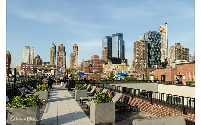 Rented by Douglas Elliman | media 18