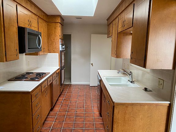 Large pantry to side of kitchen