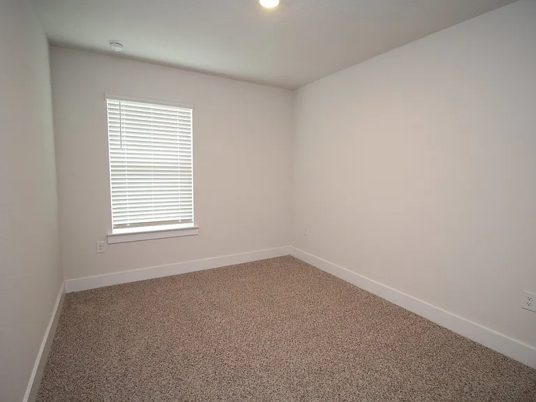 8900 Brigade Trl — Photo 15