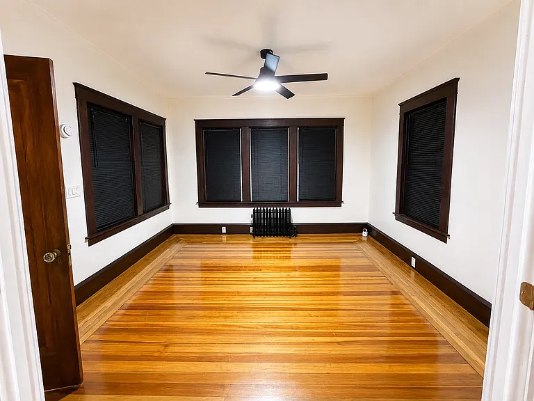 43 Woodbine St #2 — Photo 9
