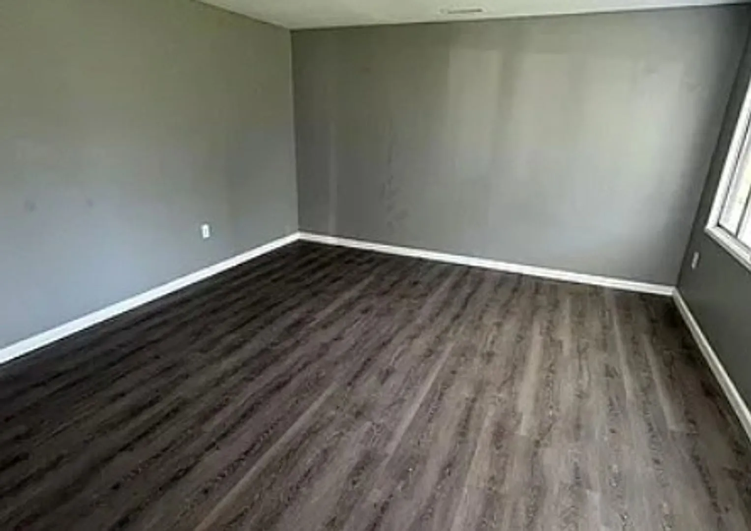 For Lease — Photo 2