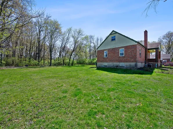 1262 Prospect Pl, Cincinnati, OH 45231