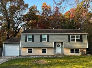 217 Summit Ave, Blackwood, NJ 08012