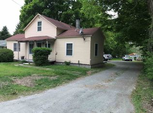 1098 Main St, Castleton, VT 05735