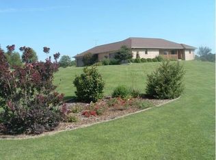 5382 W Stephenson Street Rd, Freeport, IL 61032